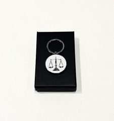 Keyring- Round Scales of Justice