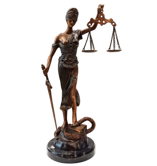 Scales Of Justice Statue – Extra Large